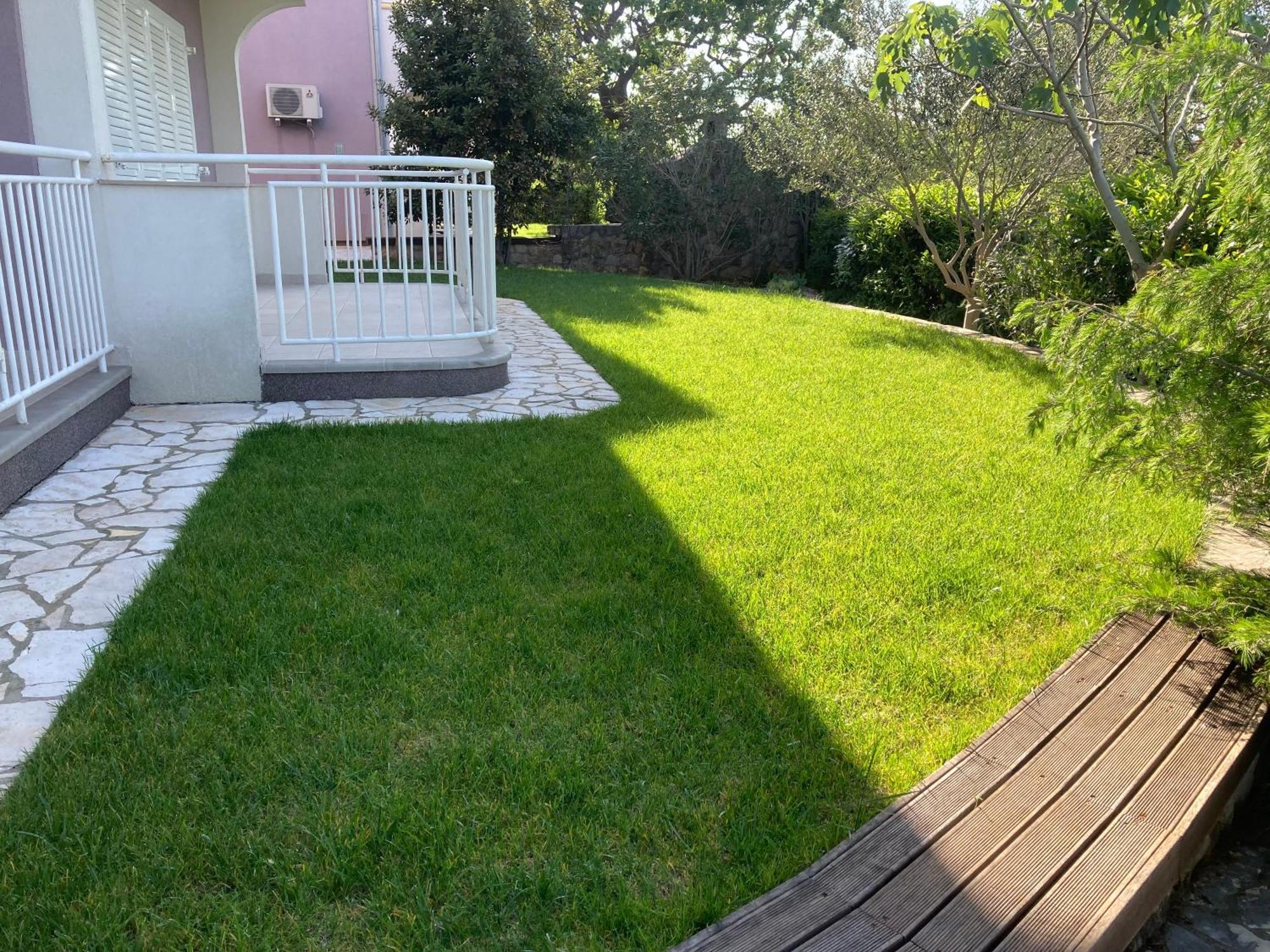Apartmani Marija Klimno B Luaran gambar
