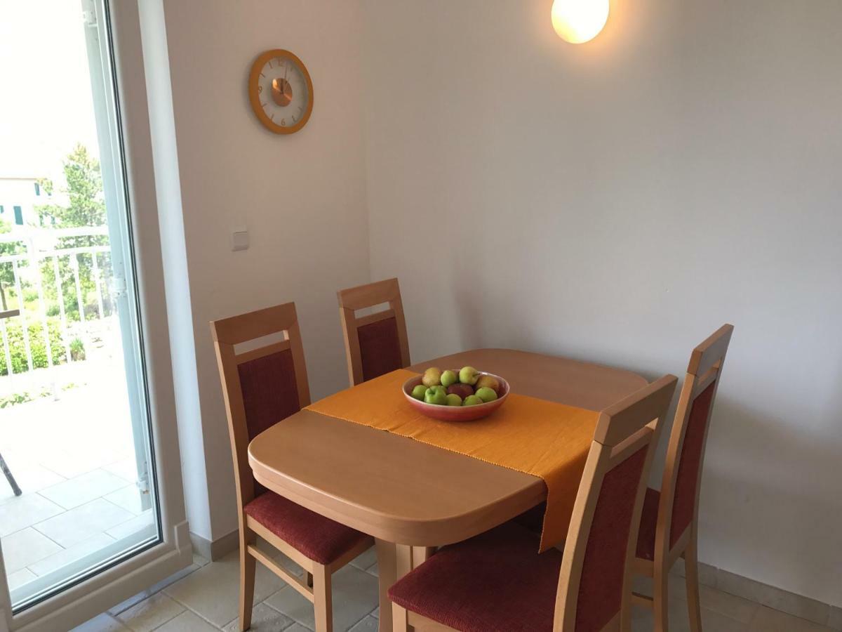 Apartmani Marija Klimno B Luaran gambar