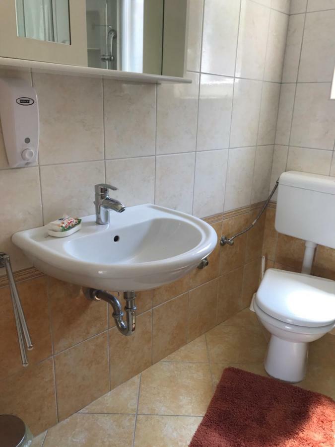 Apartmani Marija Klimno B Luaran gambar