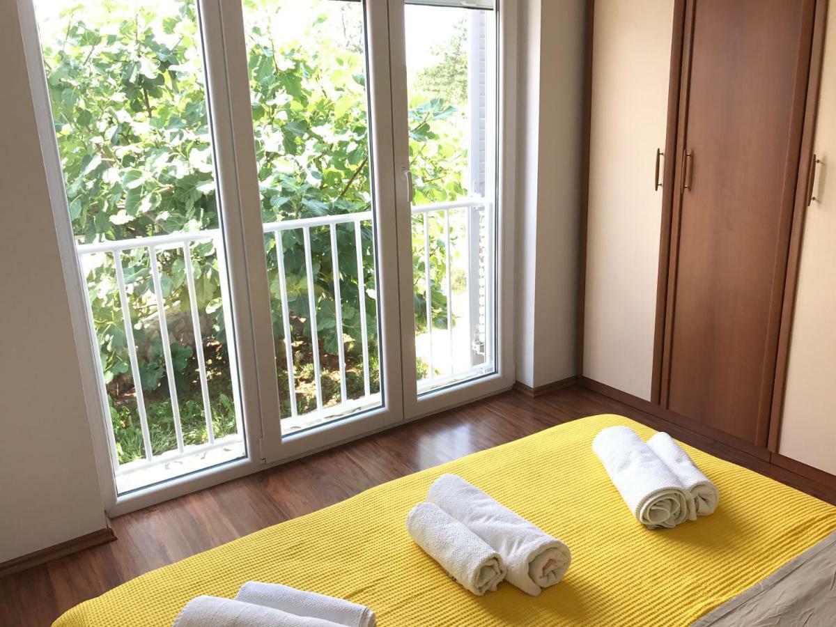 Apartmani Marija Klimno B Luaran gambar